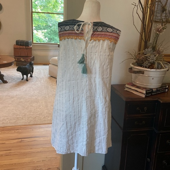 Altar’d State Medium Boho Aztec Tribal Abara Sleeveless Embroidered Dress - Picture 7 of 10